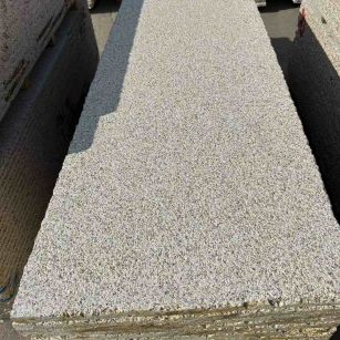 双鸭山 黄金麻花岗岩荔枝面毛板，半成品