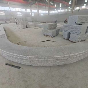 双鸭山 芝麻白异形坐凳，自然面光面弧形加工