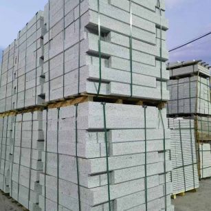 双鸭山 芝麻白花岗岩路沿石，路缘石，路肩石，道牙，立缘石，马路牙子，街沿石，侧石等