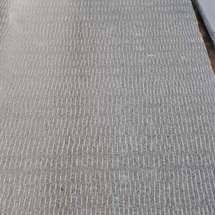 双鸭山 芝麻灰花岗岩斧剁面，刀斩面