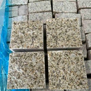 双鸭山 黄金麻花岗岩自然面小方块，弹石，马蹄石等