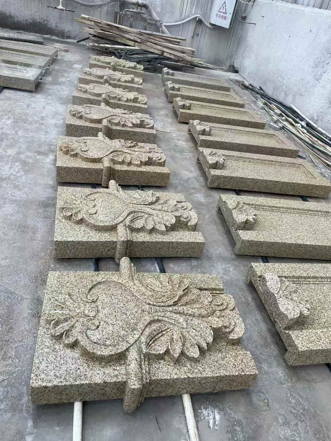 双鸭山 黄金麻花岗岩别墅外墙雕刻板