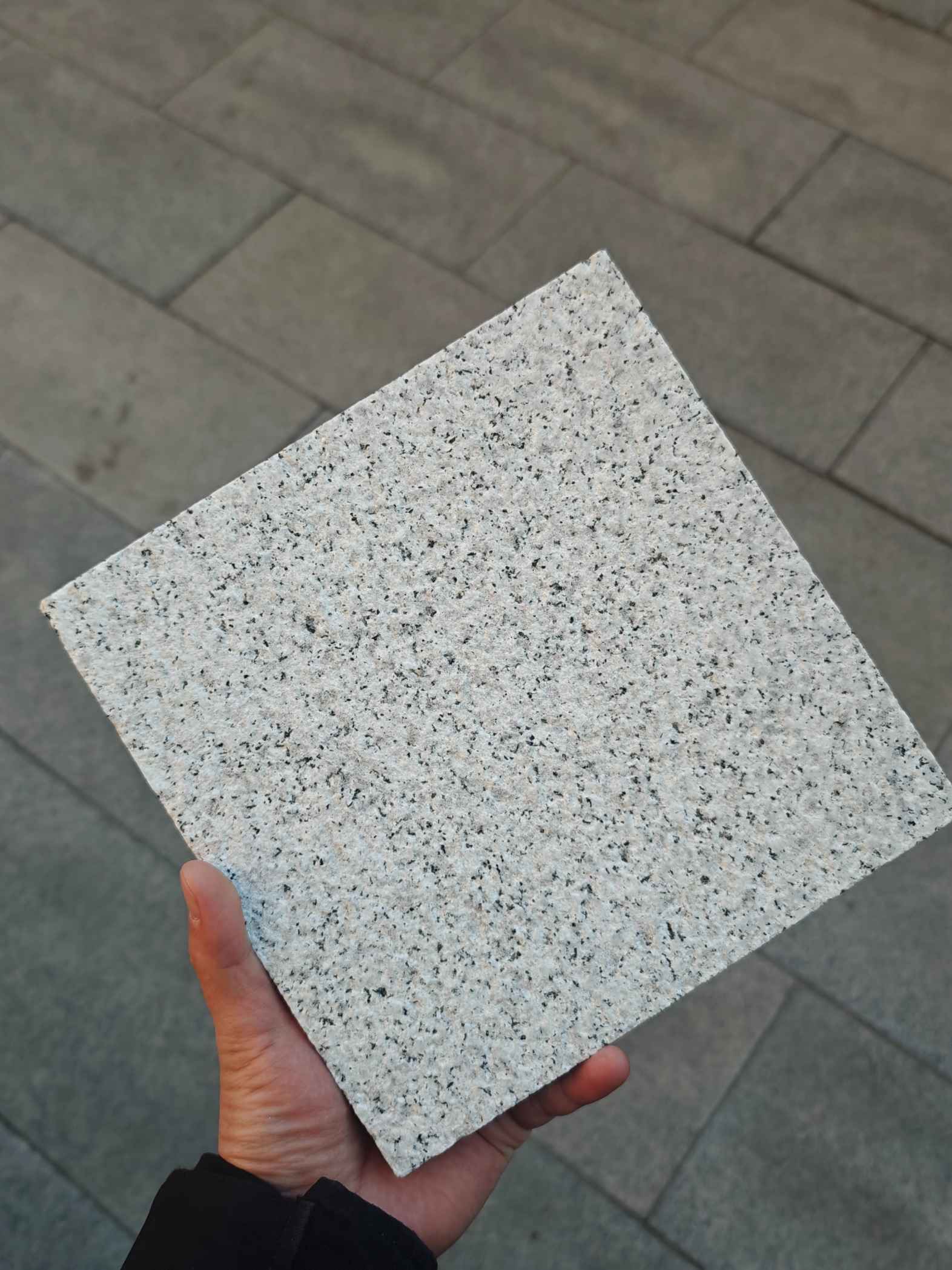 双鸭山 白麻荔枝面花岗岩石材