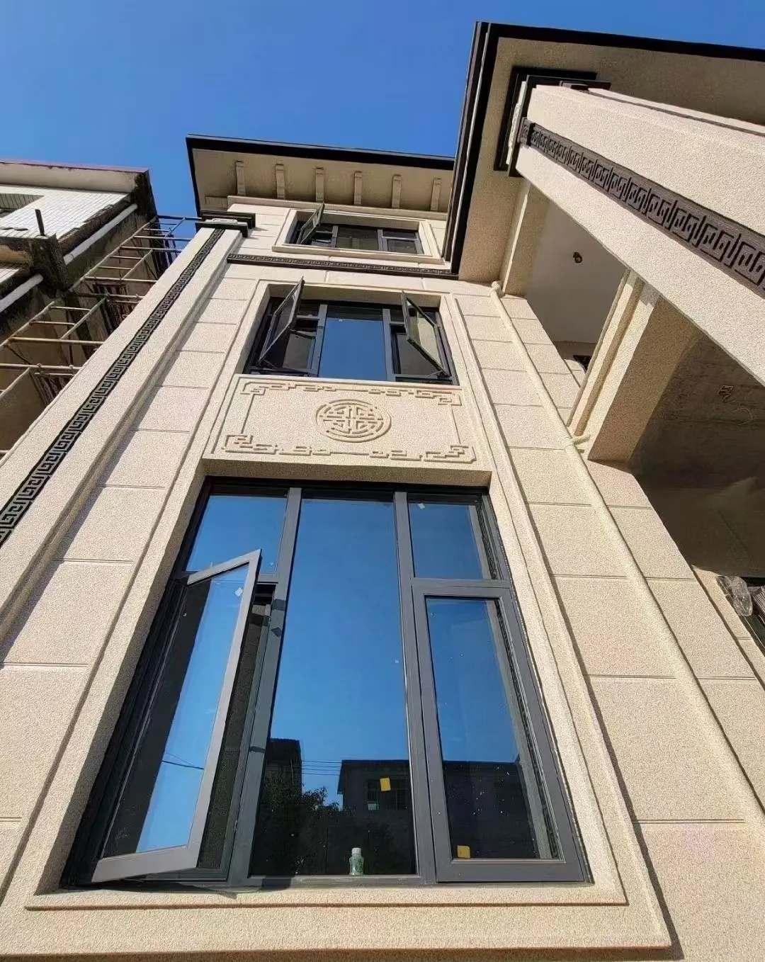 双鸭山 黄金麻荔枝面别墅外墙干挂效果展示