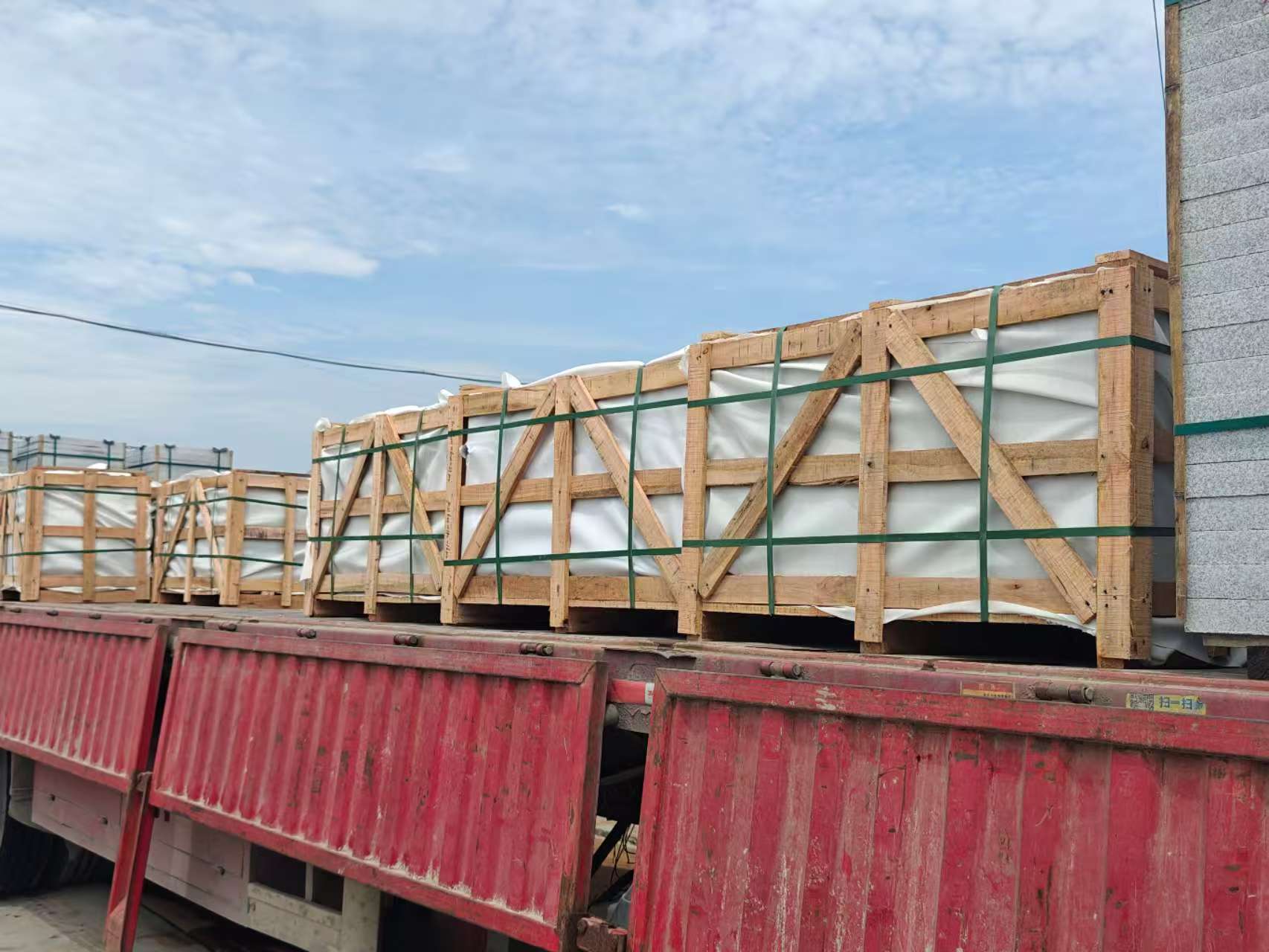 双鸭山 芝麻白花岗岩地铺石出口专车-泰国游