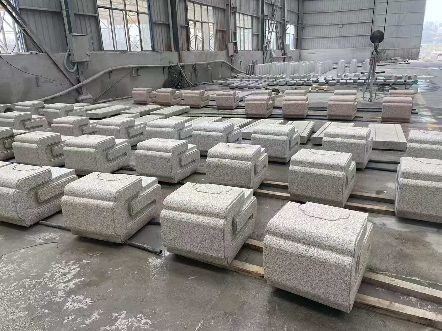 双鸭山 白麻花岗岩异形加工-石凳，坐凳