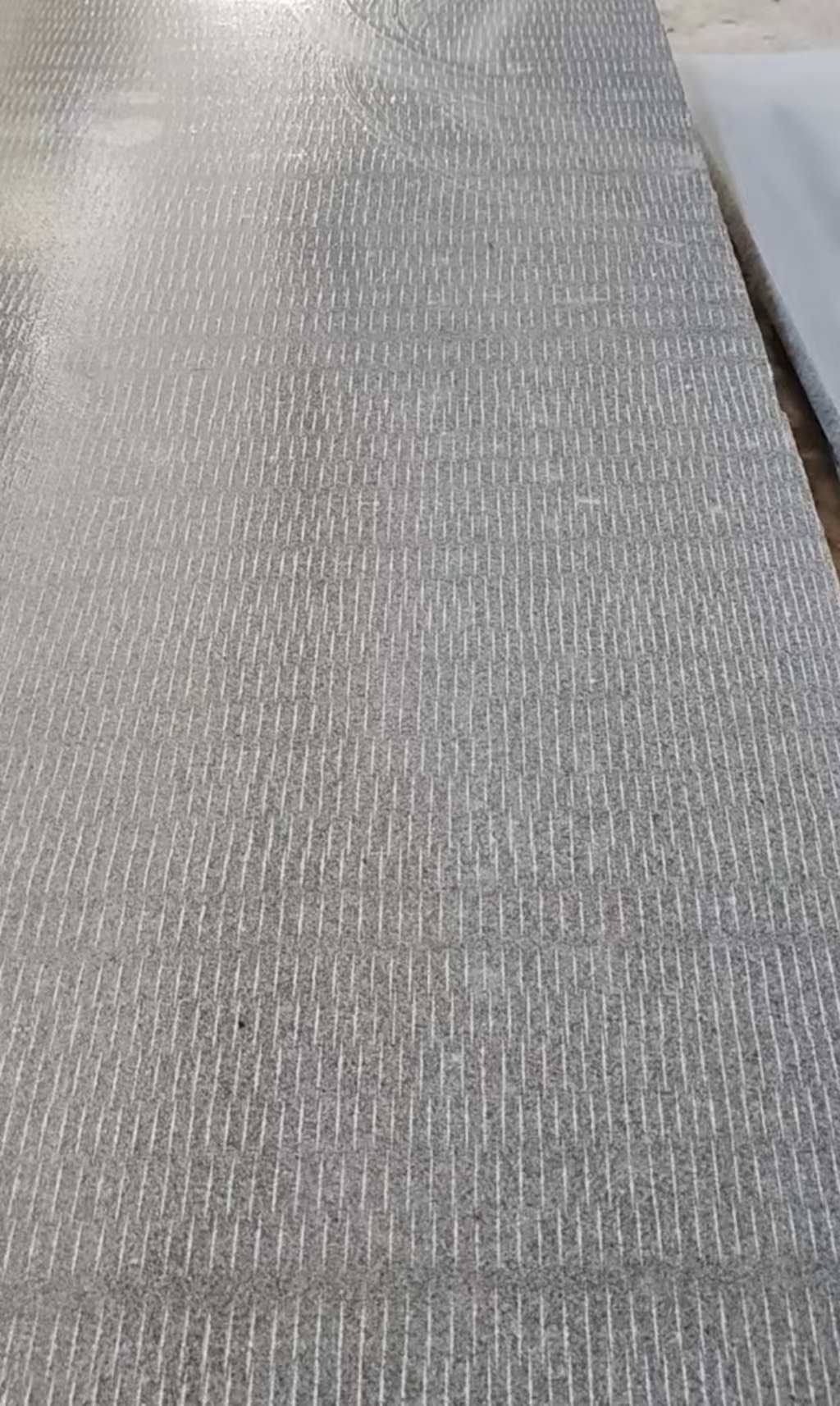 双鸭山 芝麻灰花岗岩斧剁面，刀斩面